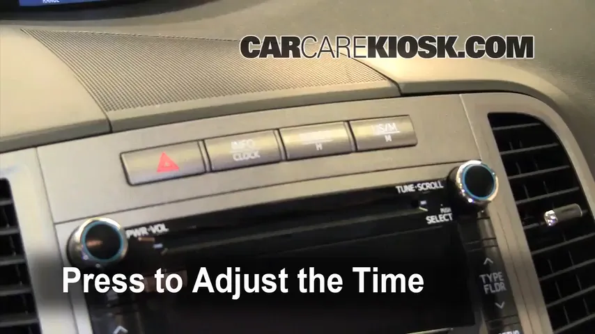 2009 Toyota Venza 2.7L 4 Cyl. Clock
